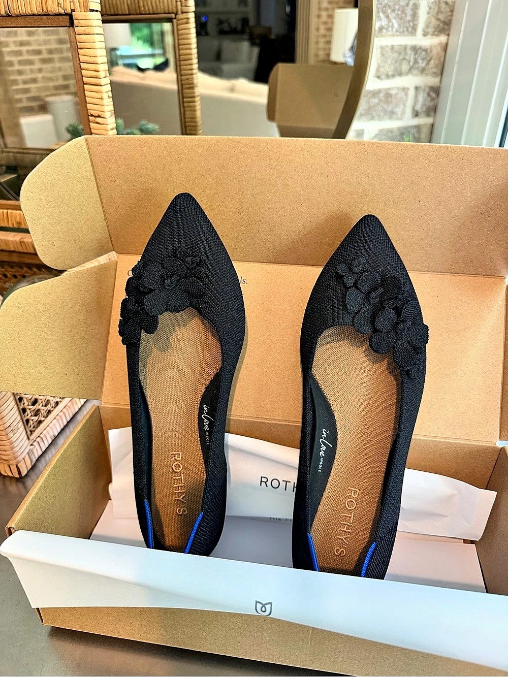 New in box Rothy's The Petal Point II Black Pointed-Toe Flats US 8